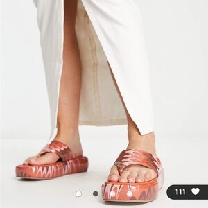 ASOS DESIGN Wide Fit Francesca flatform flat sandals in retro print